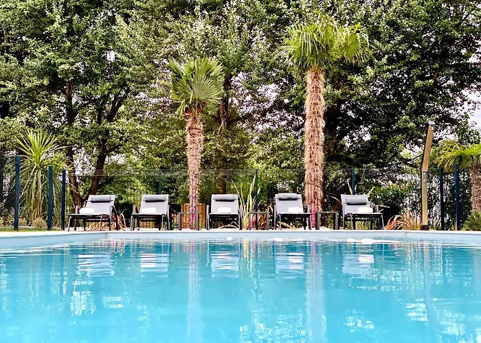 Hotel Restaurant Du Parc Saumur Logis Elégance